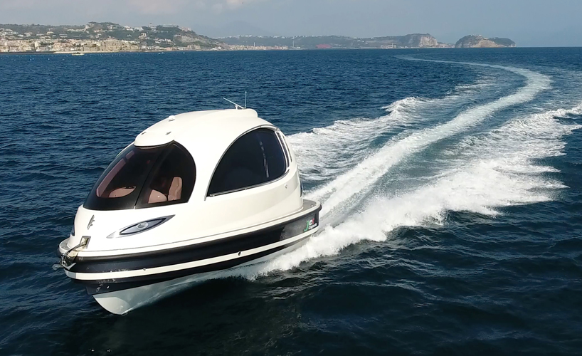 jet capsule's 2017 update offers smooth sailing, made in italy