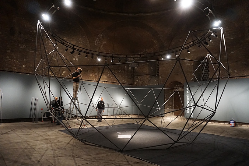 NOHlab x buşra tunç present OCULUS as an interactive light + sound performance