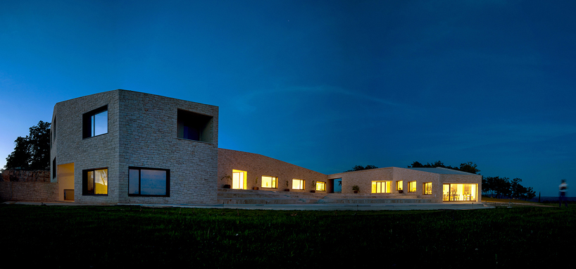 mikelić vreš arhitekti completes histria aromatica homestead in croatia