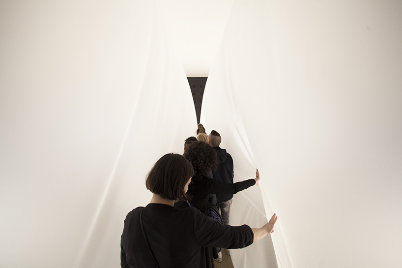 plastique fantastique breathing volume