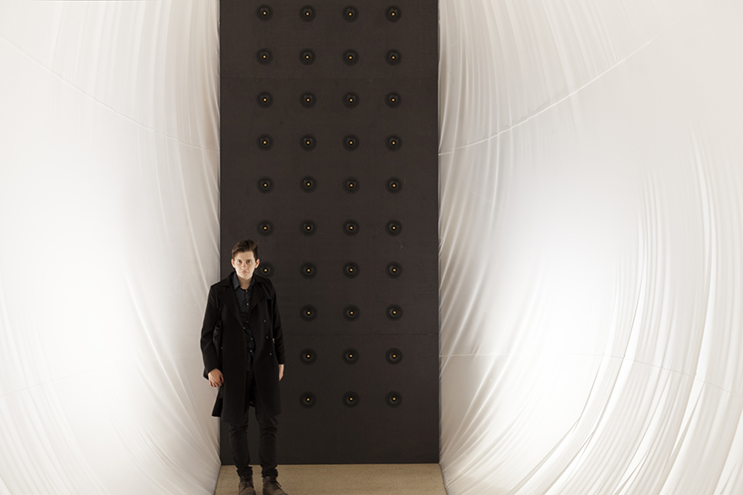 plastique fantastique breathing volume