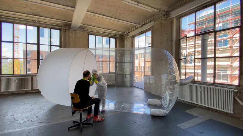 plastique fantastique creates a mobile bubble-like space to protect COVID-19 doctors