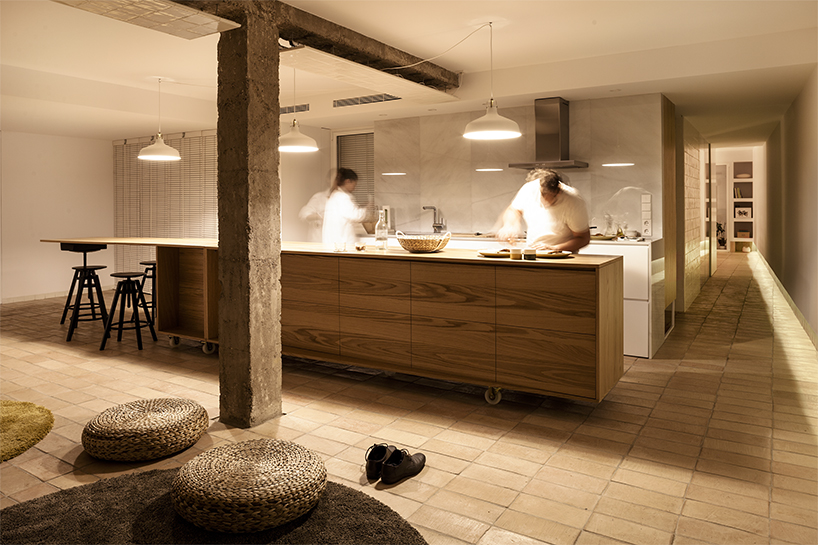 el fabricante de espheras designs vernacular penthouse in valencia