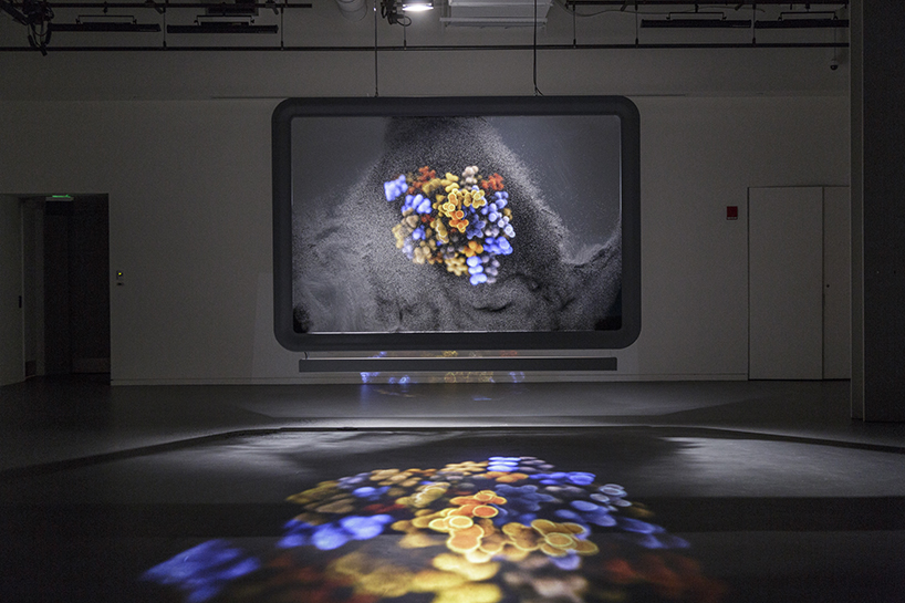 millimètre atom screen life in picoseconds exhibition le laboratoire designboom
