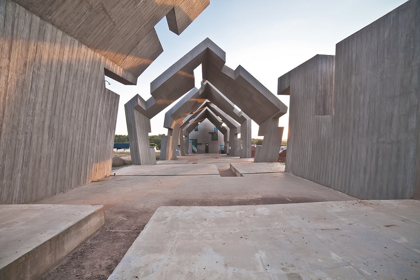 nizio design international's mausoleum of the martyrdom of polish villages