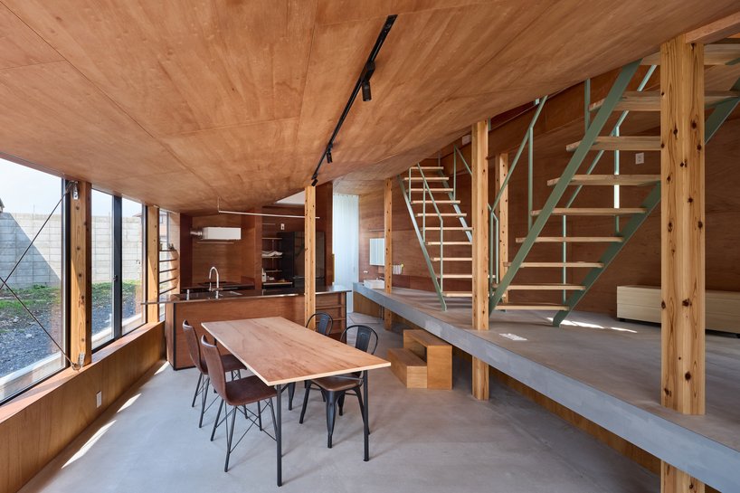 planted roof extends garden over tato architects’ timber house in mibu, japan - 6