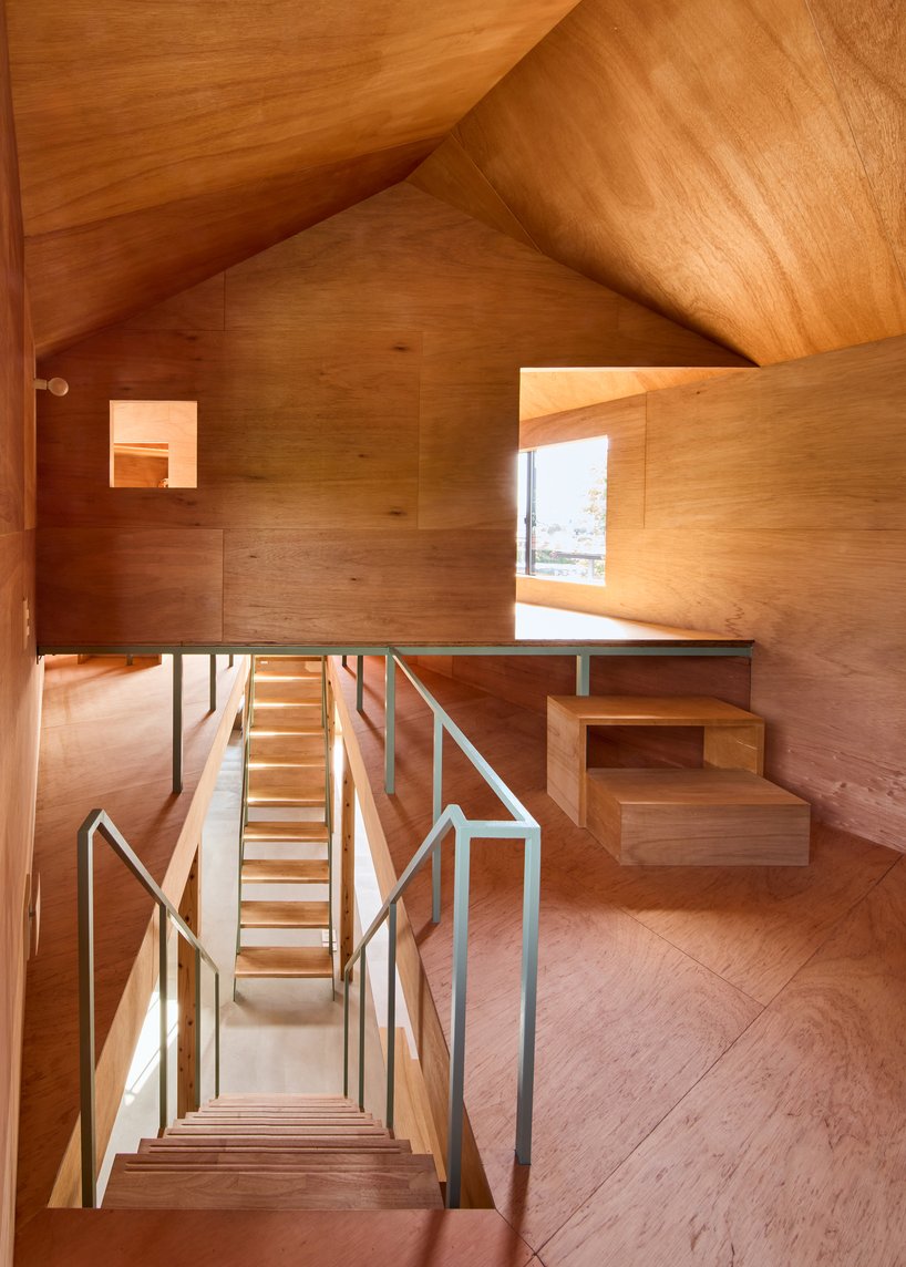 planted roof extends garden over tato architects’ timber house in mibu, japan - 8