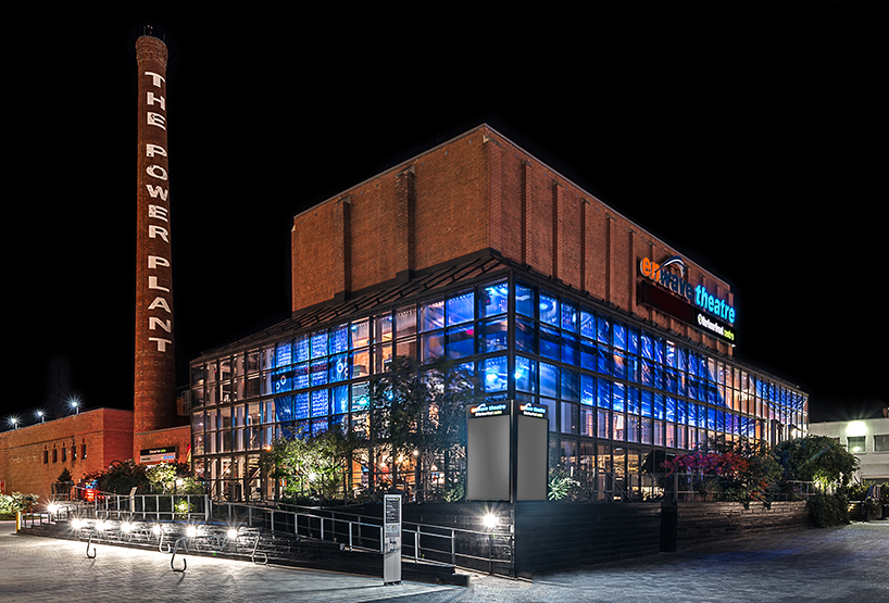 sarah hall's waterglass solar fa&ccedil;ade transforms toronto shoreline theatre