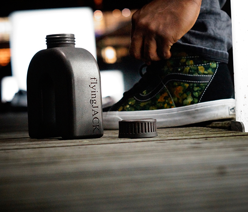 franky leering designs flyingJACK stainless steel bottle