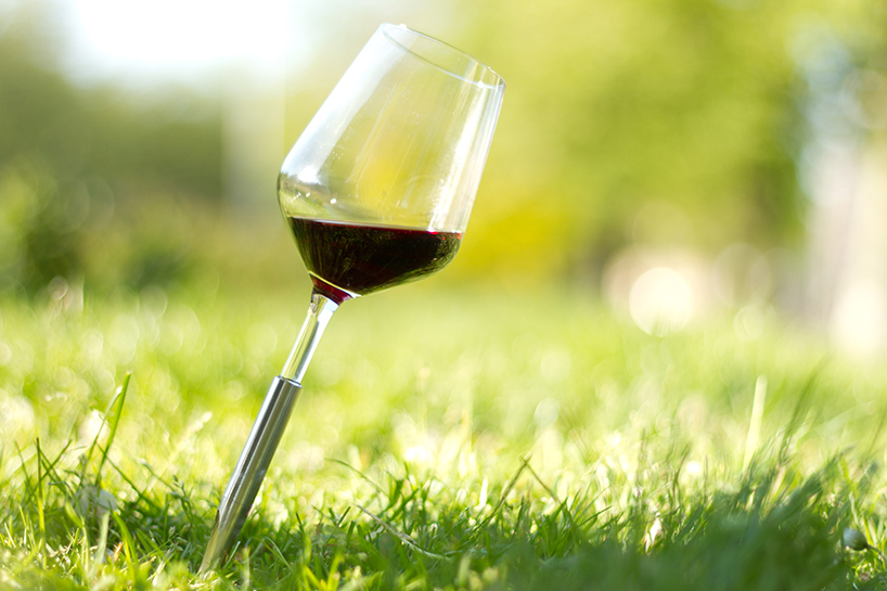 ramona enache designs pointer for lovers of wine and the outdoors