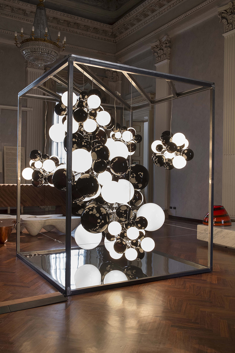 emmanuel babled presents the breathing cloud in multiple installations