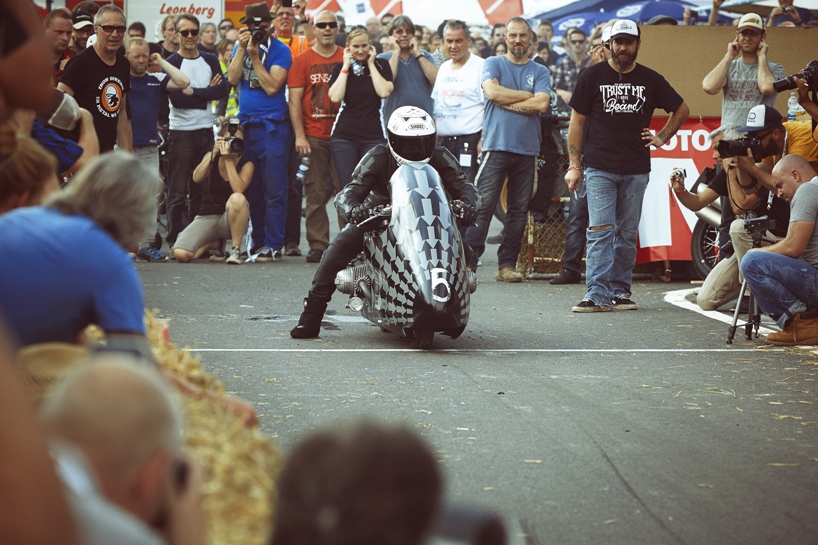 lucky cat garage sprintbeemer designboom