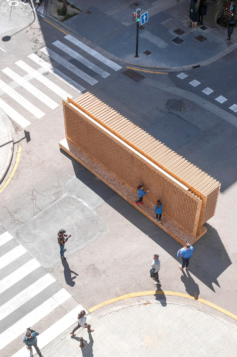 nituniyo + memosesmas' installation is a blank canvas inviting visitors to express themselves