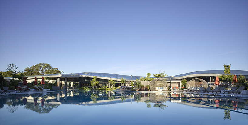 elements of byron resort by shane thompson architects is distinctly australian