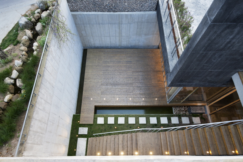 l'eau designs' meditative song-chu bending band trailhead facility