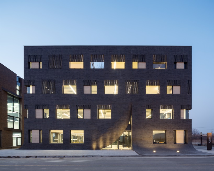 wise architecture MU:M building south korea designboom
