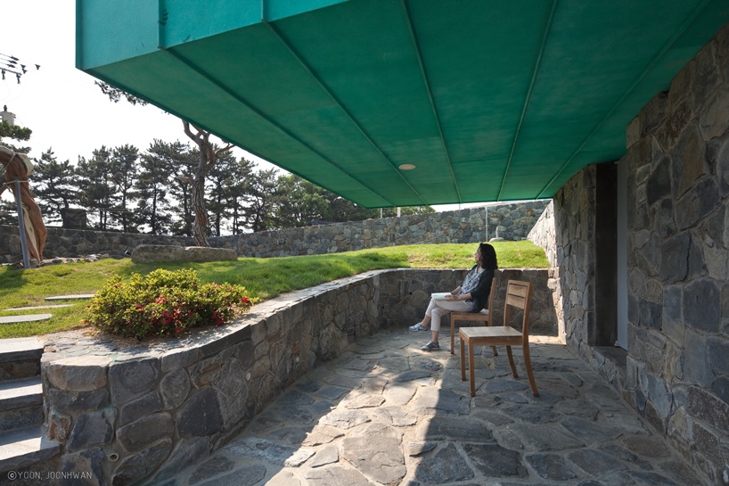 tower house gimhae korea designboom