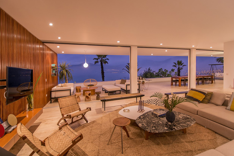 adrián noboa remodels house in ancón with stepped terraces in peru