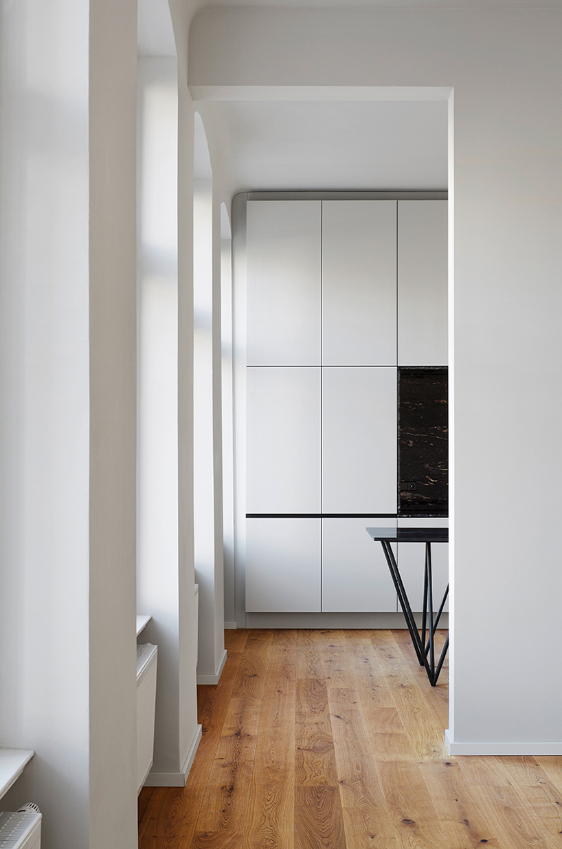 RAUM404 art apart berlin designboom 