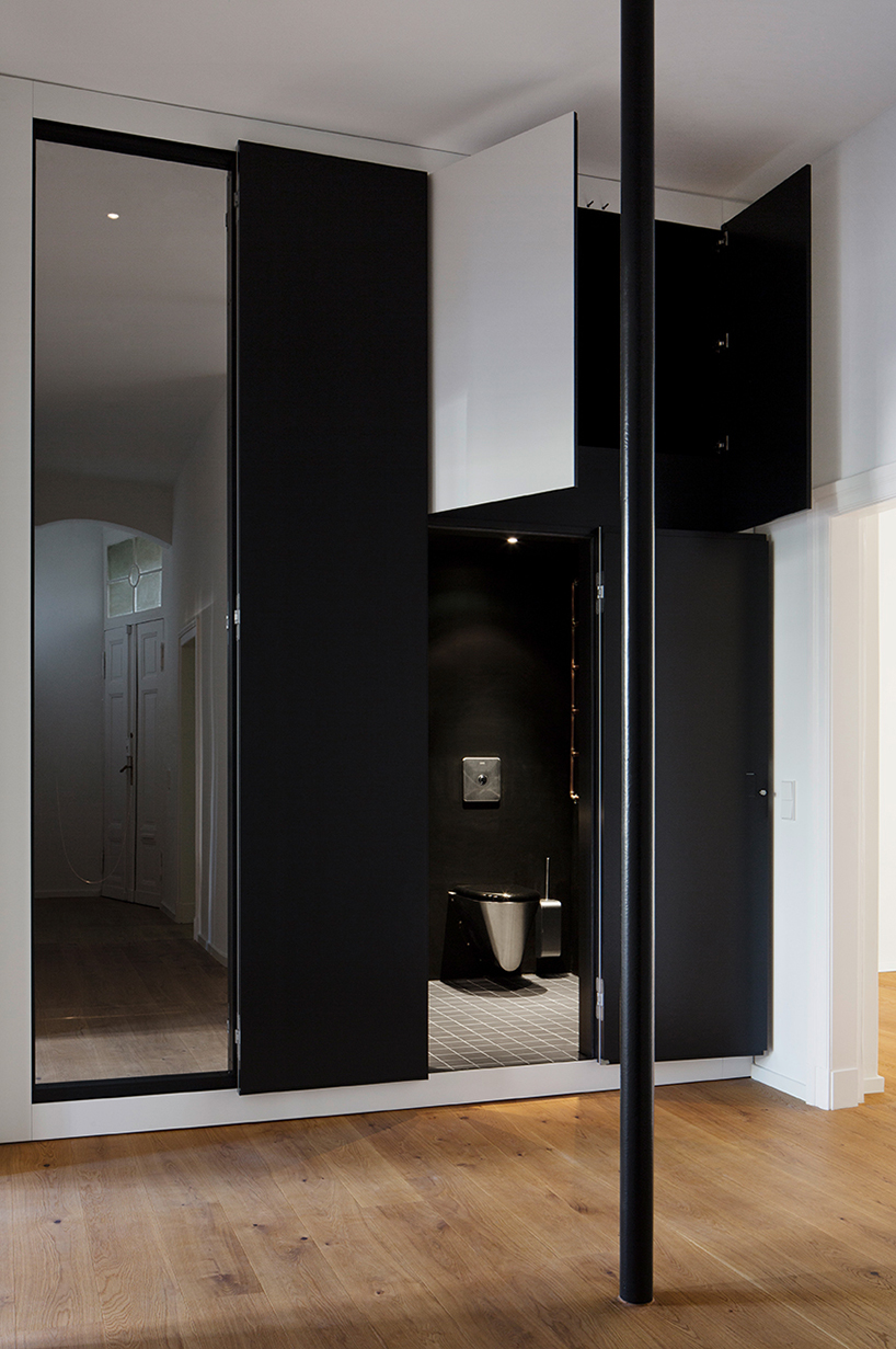 RAUM404 art apart berlin designboom 