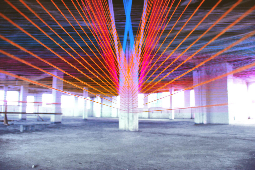 toki's synth series uses yarn to visualize sound in three dimensions