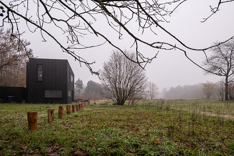 a house for all seasons 1