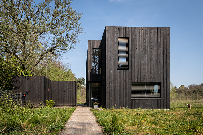 a house for all seasons 9