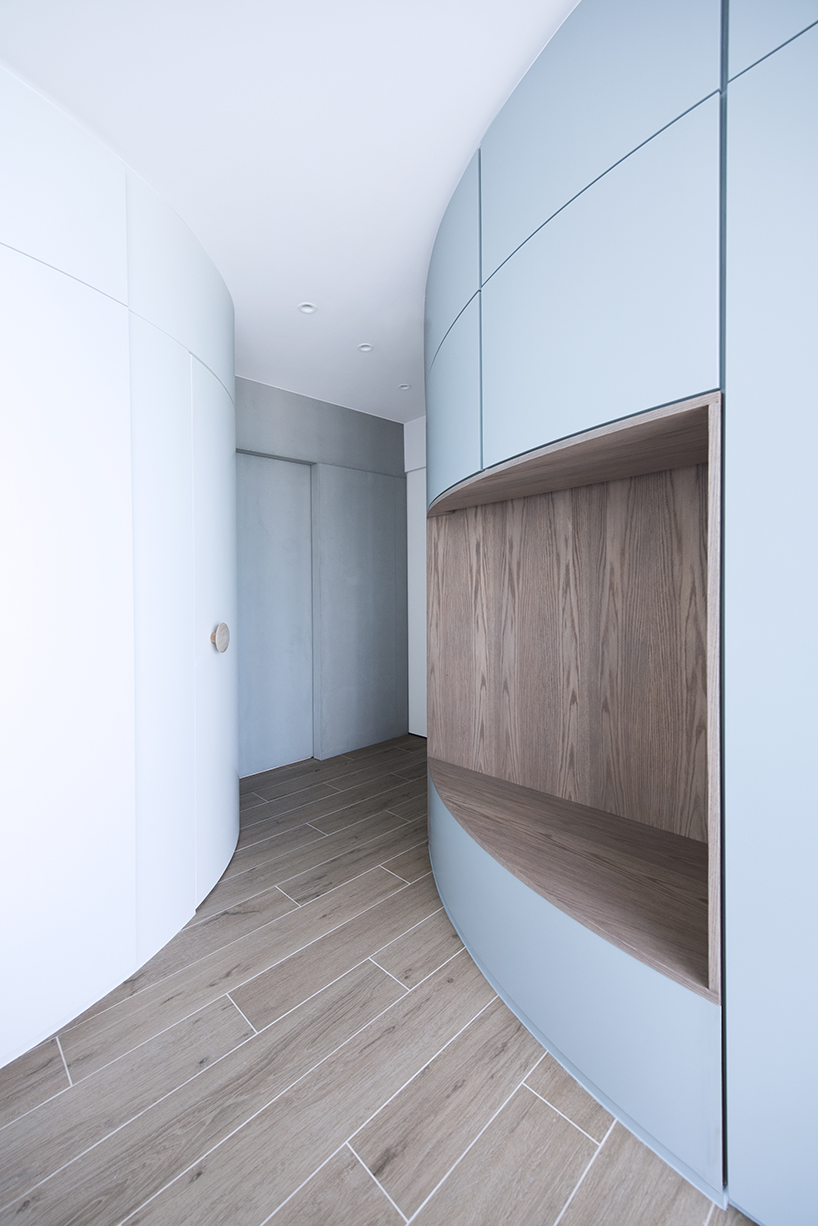 curvy volumes in bean buro's apartment renovation reference flowing water