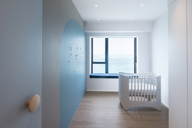 curvy volumes in bean buro's apartment renovation reference flowing water