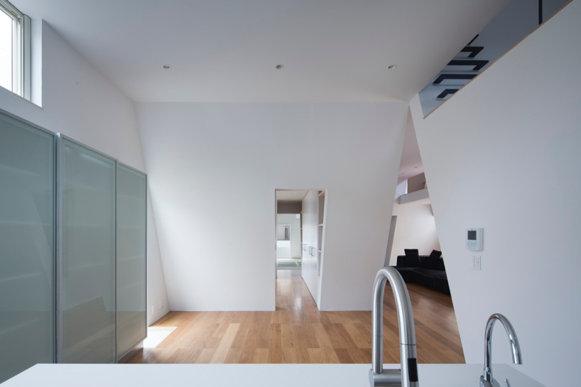 motoki asano of spray designs multi-generational house in wakayama