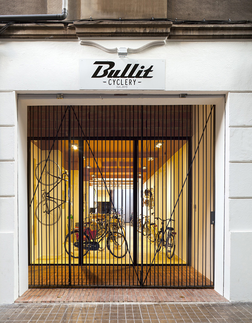 hugo mompó bullit cyclery shop valencia spain designboom