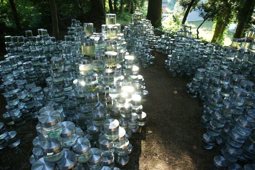 toshihiro komatsu's offering installation at echigo-tsumari art triennial