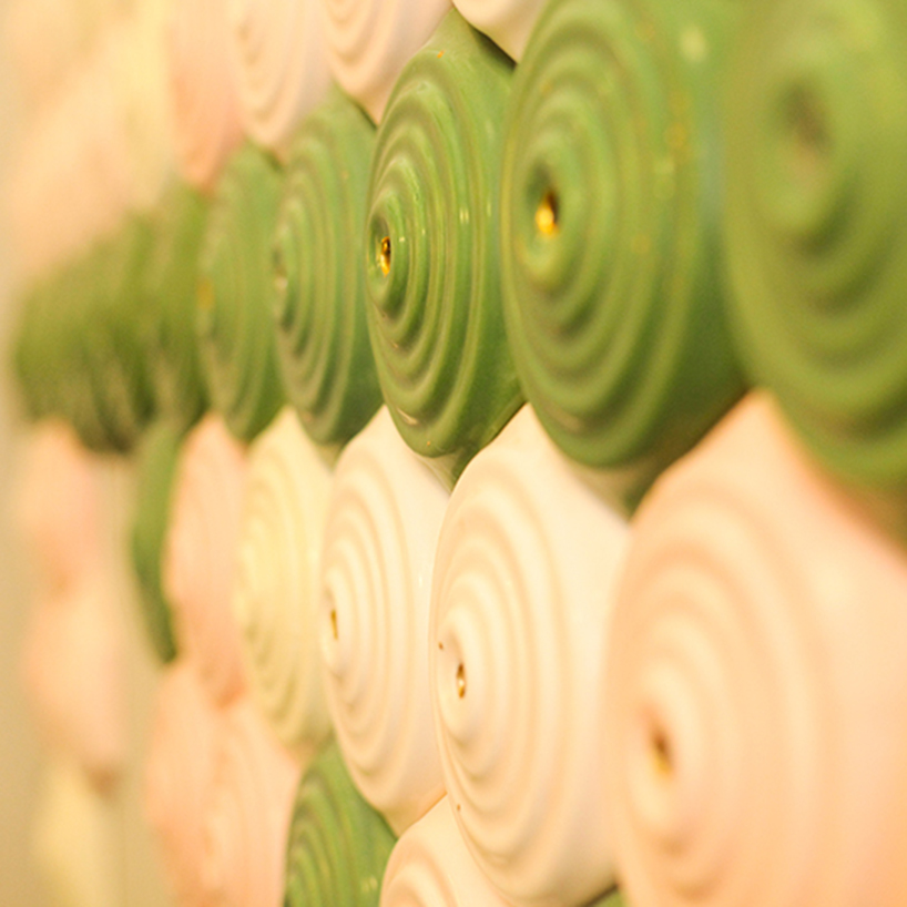 gur inbar forms minimal bathhouse with traditional israeli motifs