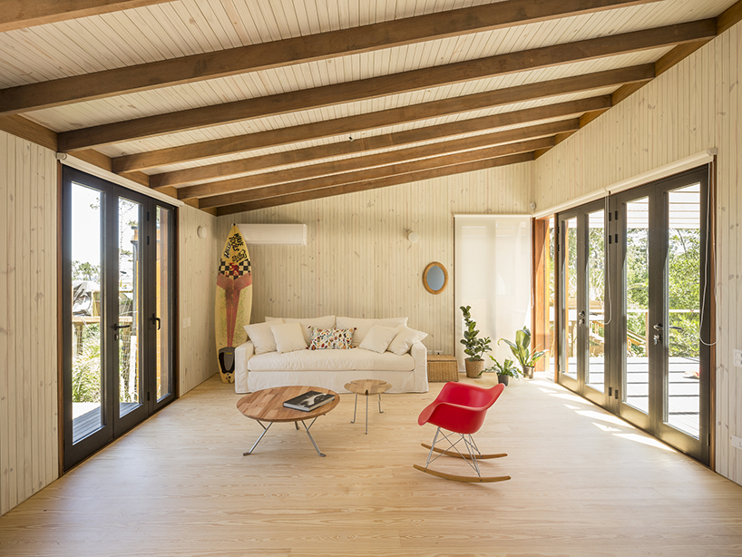 fram-arquitectos-wooden-house-uruguay-05-22-19-designboom