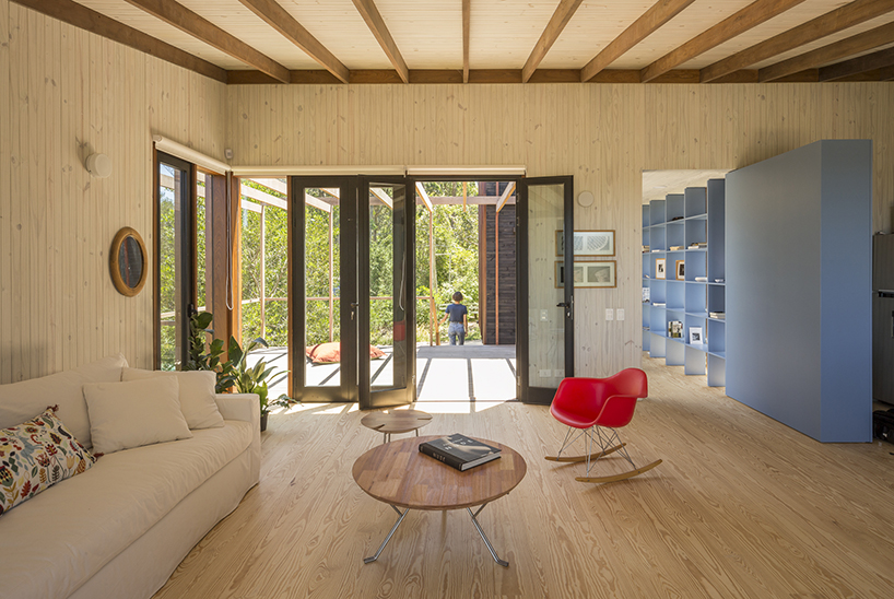 fram-arquitectos-wooden-house-uruguay-05-22-19-designboom