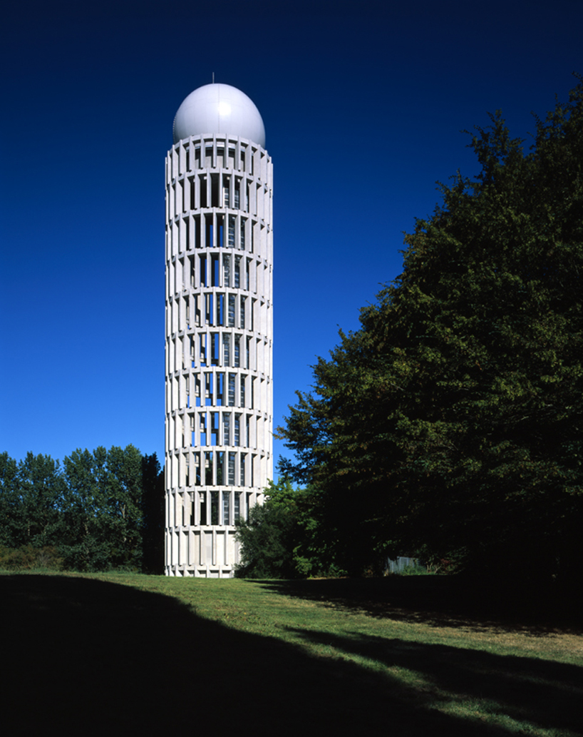 barthélémy griño architectes raises a perforated radar tower in saclay, paris