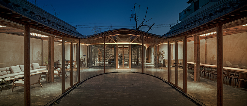 archstudio fuses old with new to renovate a traditional siheyuan residence in beijing designboom