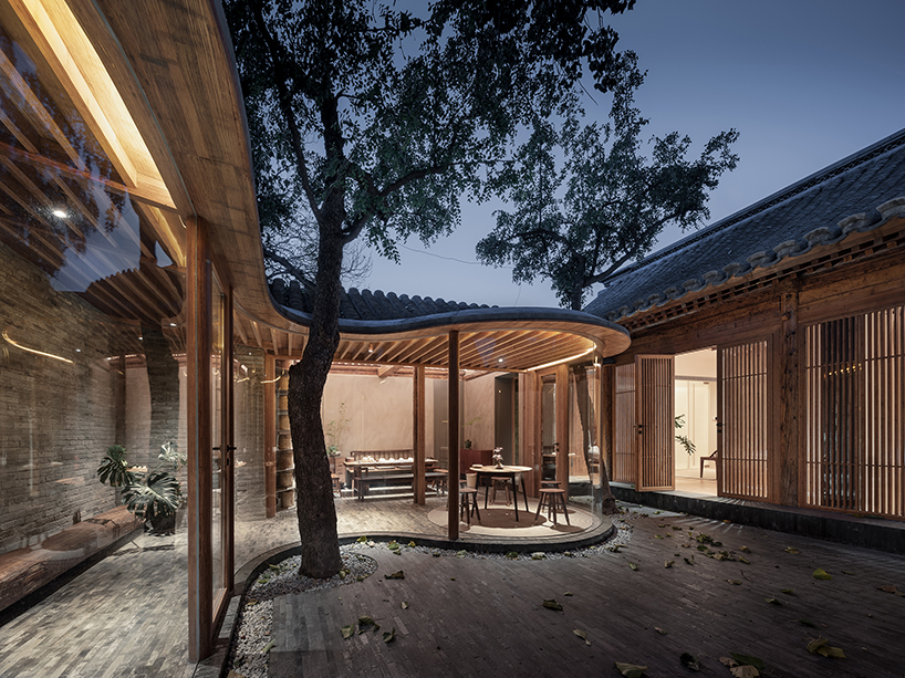 archstudio fuses old with new to renovate a traditional siheyuan residence in beijing designboom