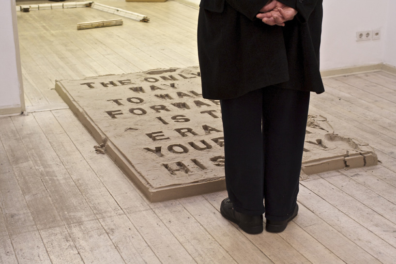 juan arata's participatory sand installation asks visitors to erase history
