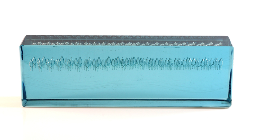 joanne mitchell uses digital tech to form ethereal air bubble artworks