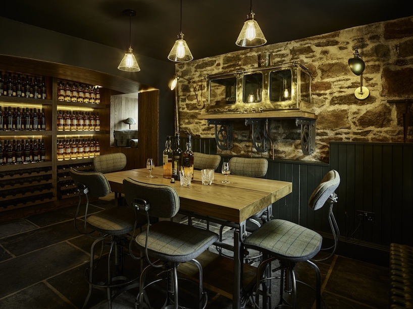 glen scotia distillery visitor center in campbeltown by great brink