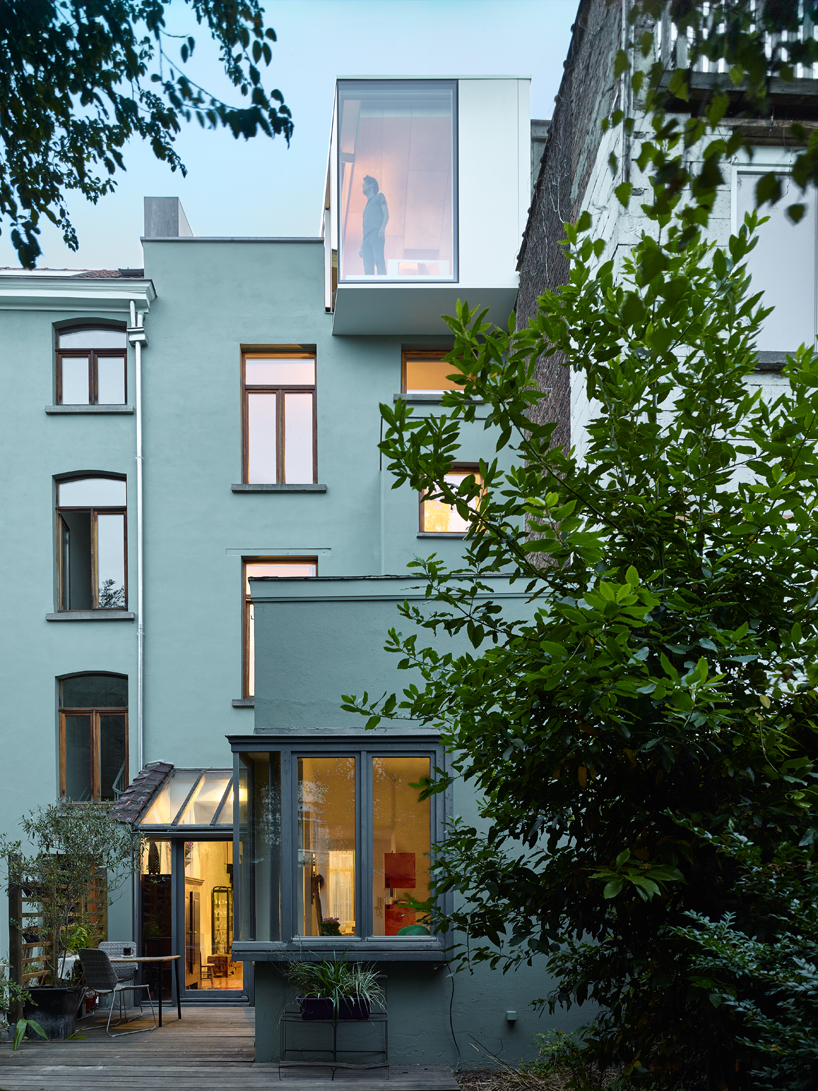 françois martens + edouard brunet architects transform terraced house in brussels