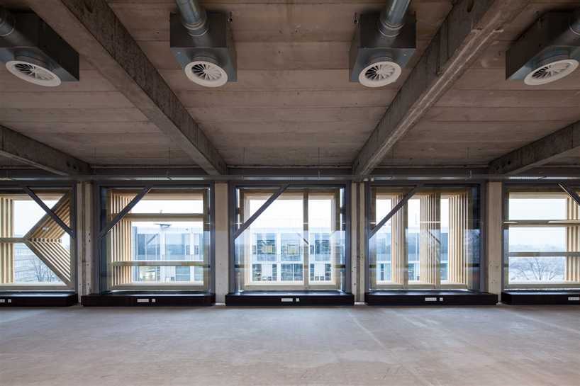27E building in amsterdam renovated by bureau SLA