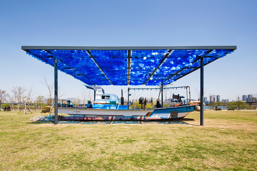 archiworkshop blue wind installation han river art park seoul designboom