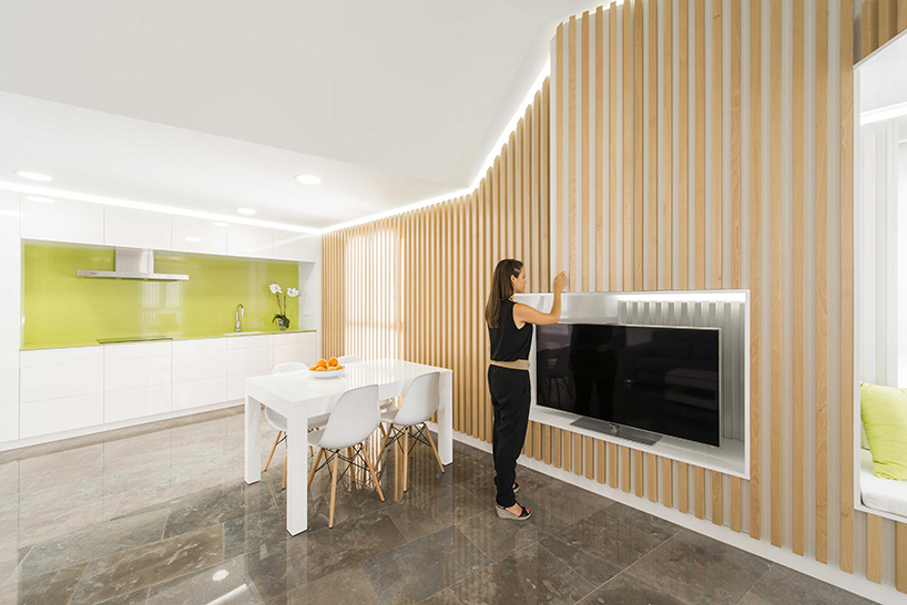 pablo mu&ntilde;oz pay&aacute; arquitectos completes apartment renovation in petrer