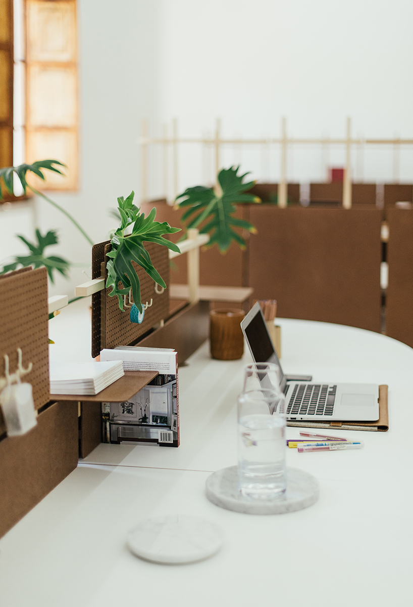the andes house creates room dividers with composite wooden boards the andes house proyecto ensamble cholguan designboom