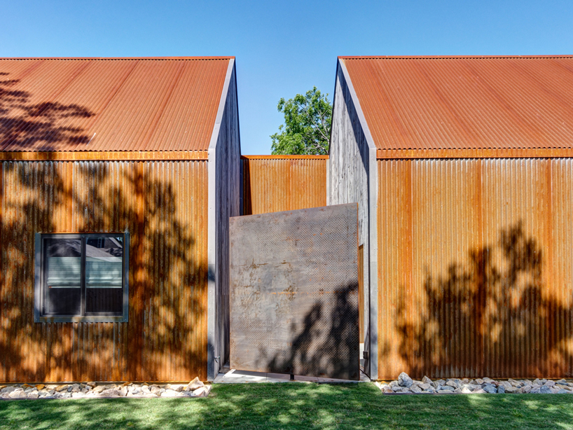buchanan architecture completes sculptural corten steel residence in dallas