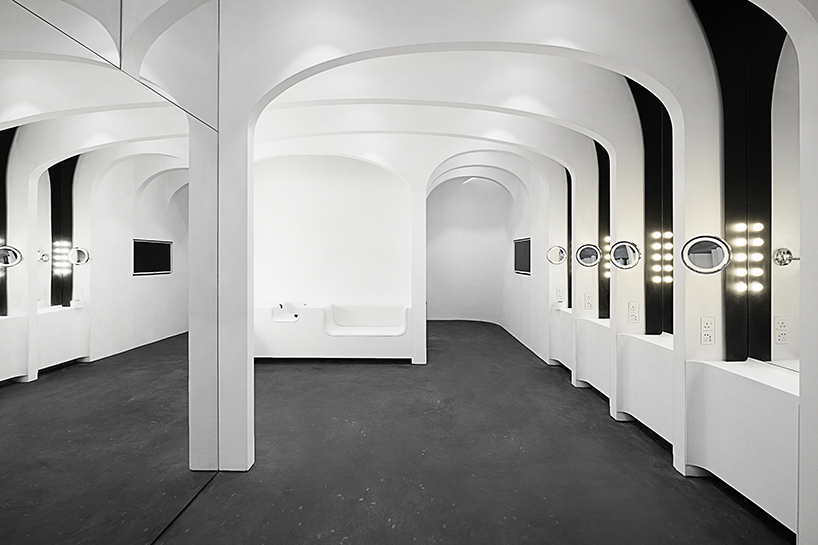 Ida&Billy's arched washroom experience reminiscent of european elegance