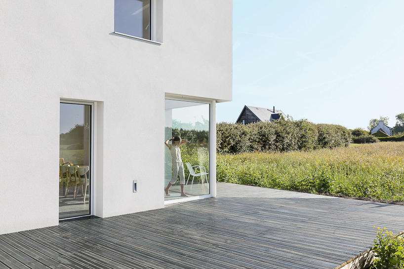 studio razavi house for a photographer france designboom