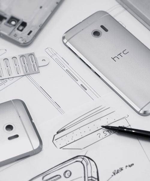 HTC deliberately celebrates everyday metals with latest flagship phone